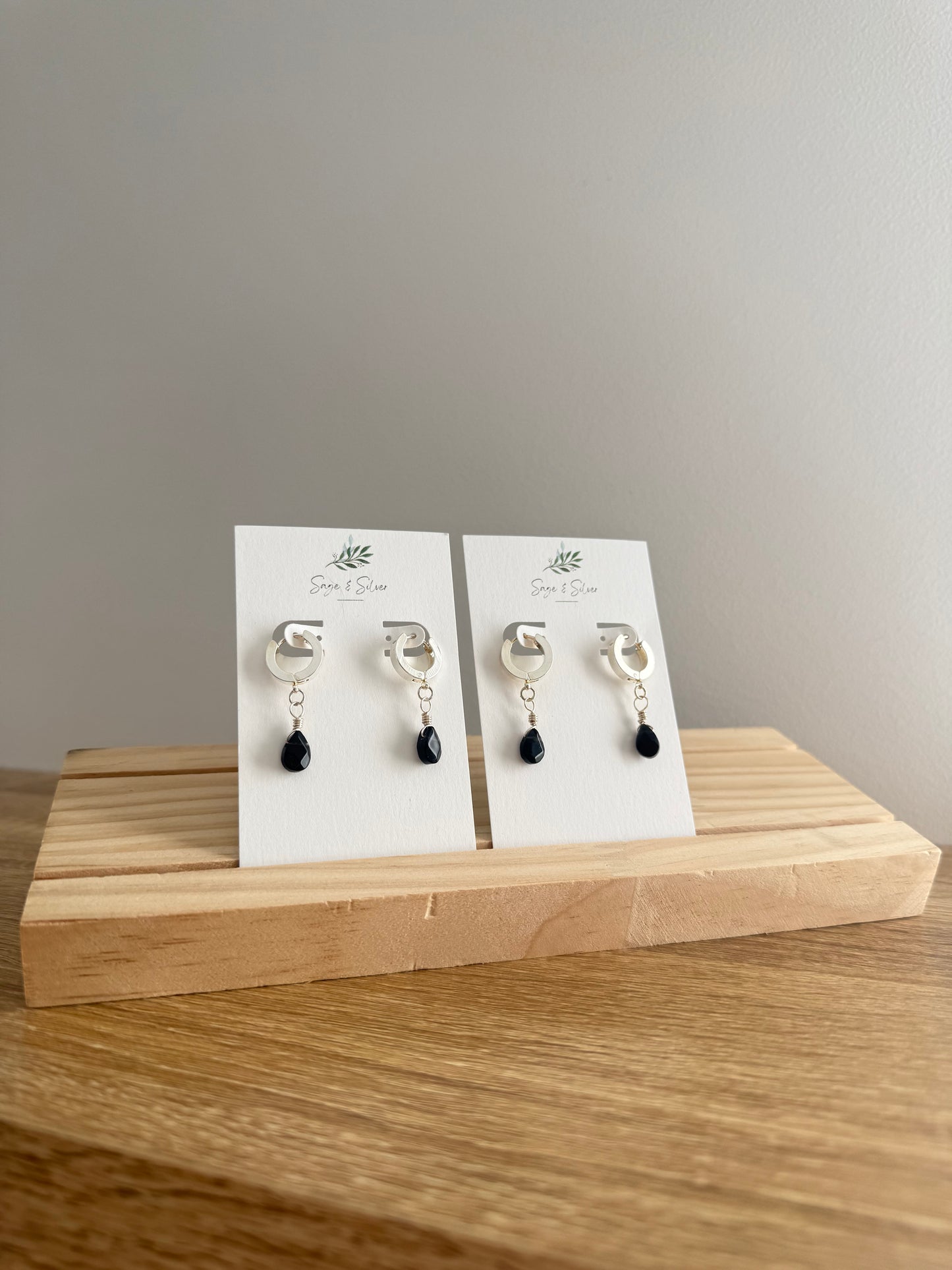 Cleo Earrings - Obsidian