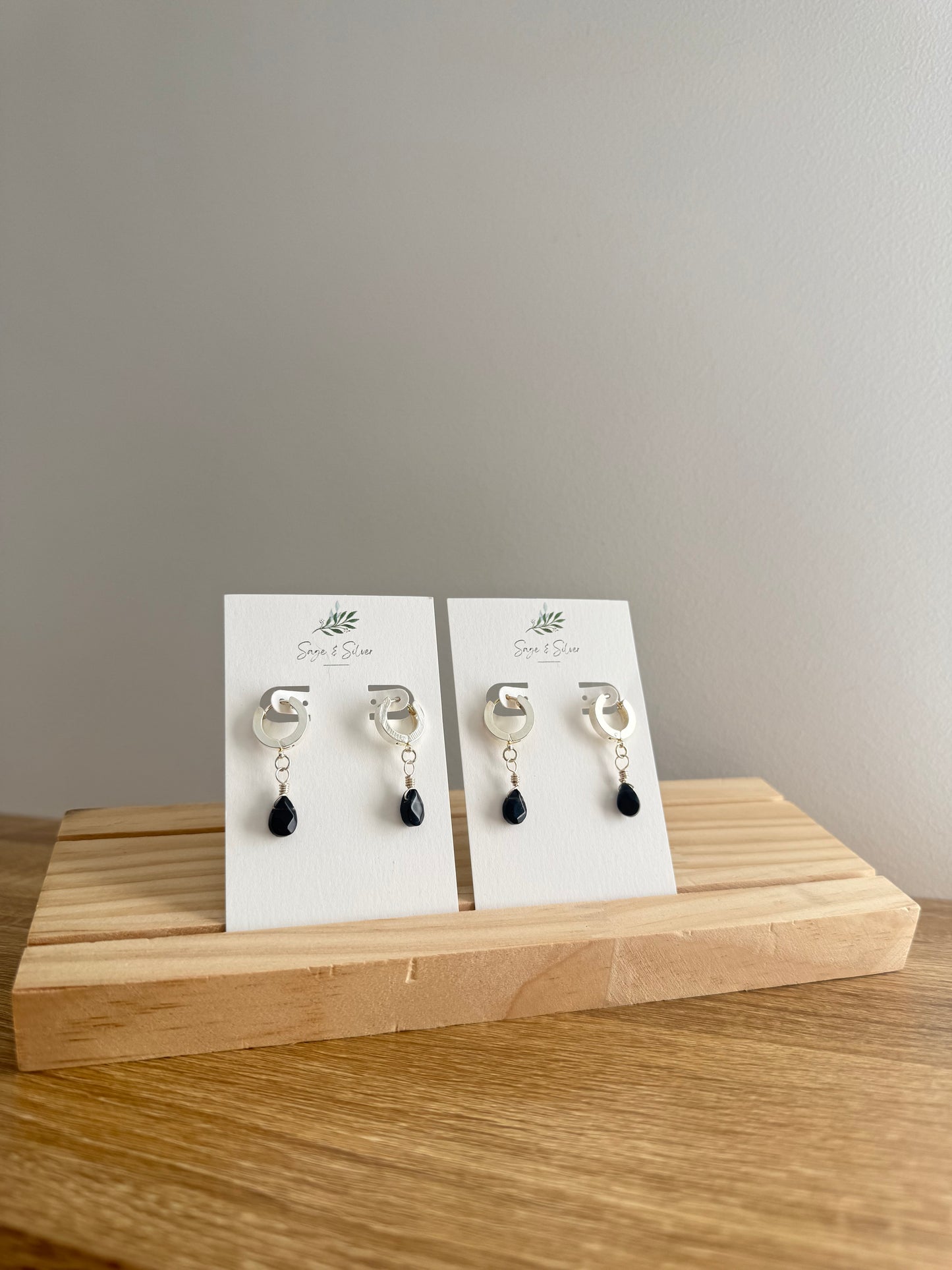 Cleo Earrings - Obsidian