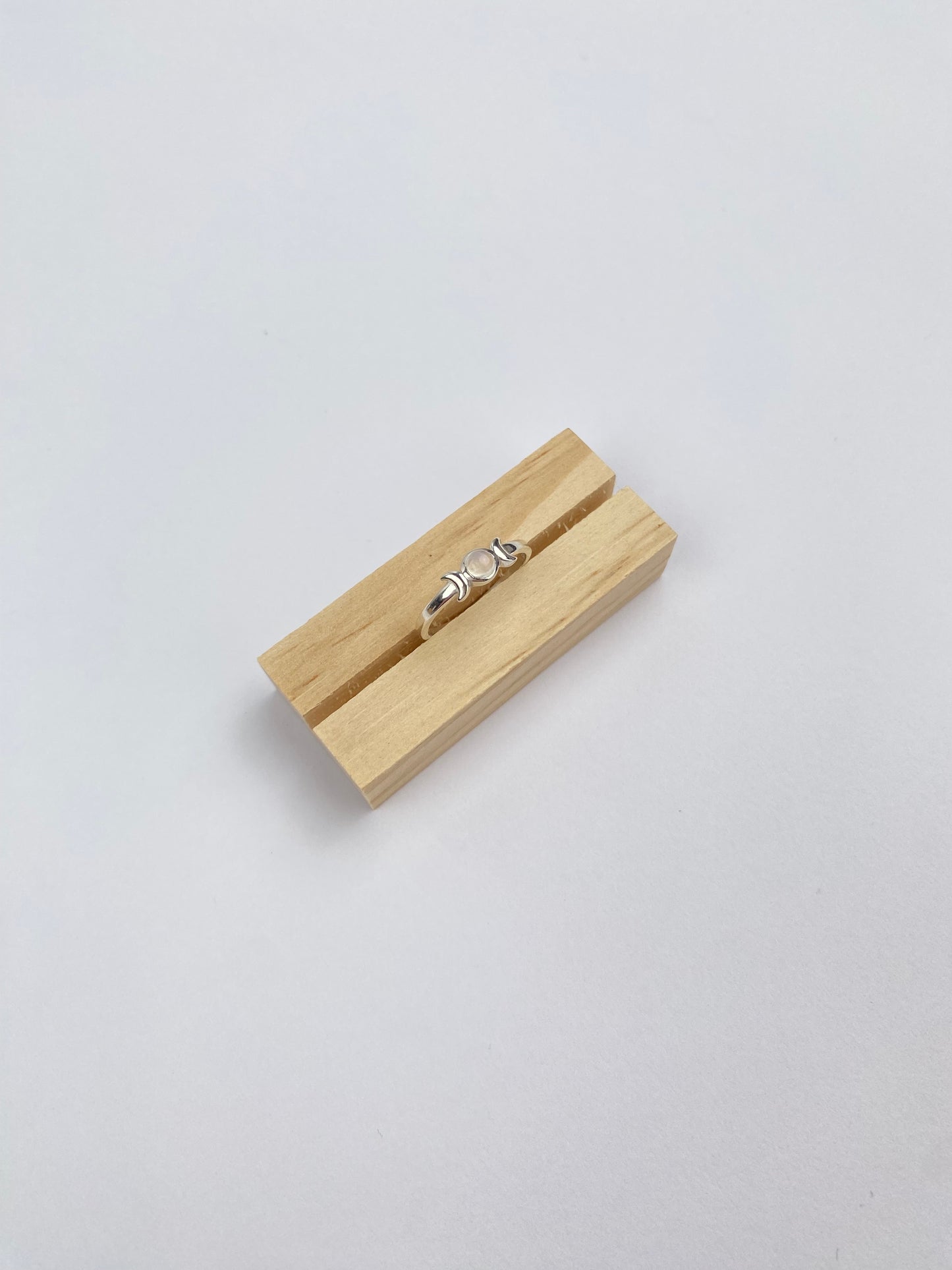 Lunula Ring - Moonstone