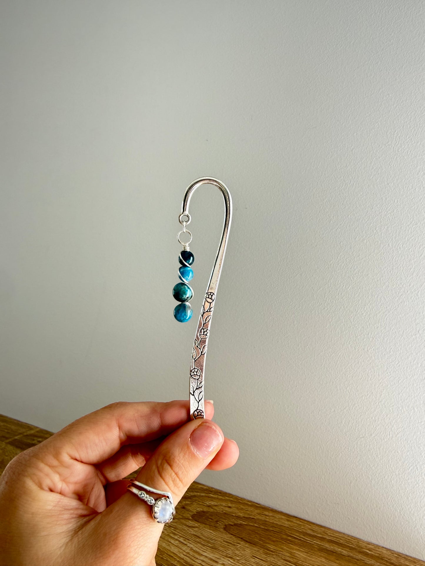 Flower Bookmark - Apatite